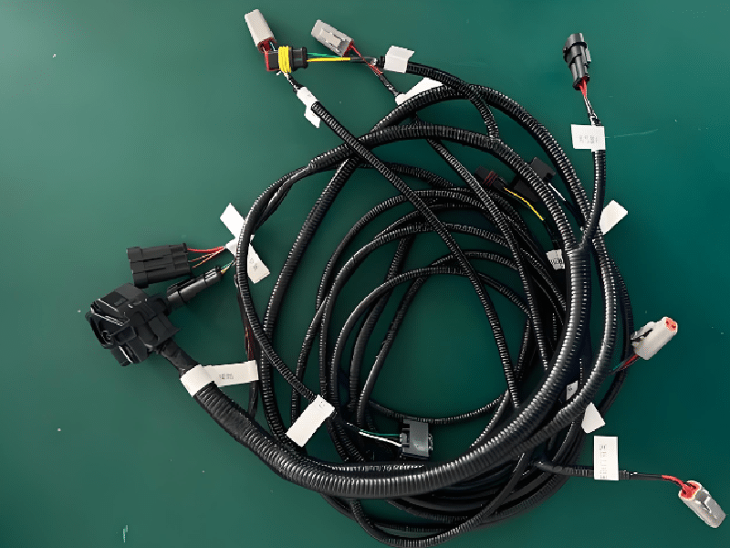 Rakitan Kabel Tegangan Rendah Fleksibel